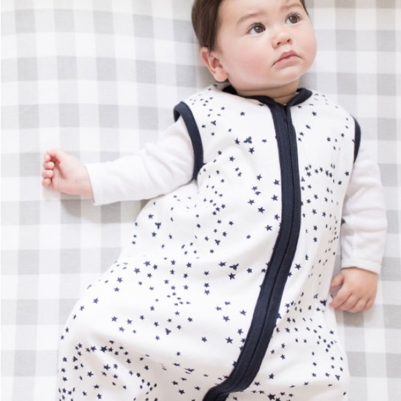 Twinkle Bee Organic Beekeeper™ Wearable Baby Blanket - Picture 1 of 4